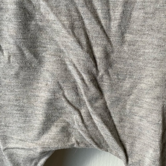 Babaton cropped knot front tank - Picture 4 of 4